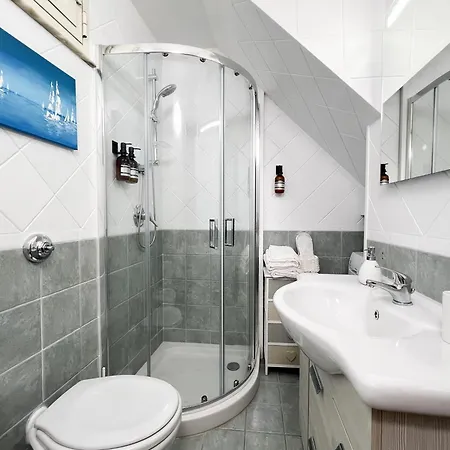 Apartment Cefalhome - Veterani