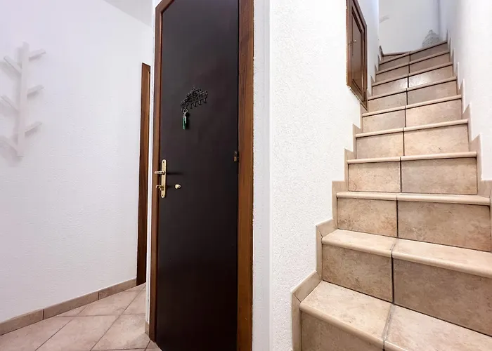 Διαμέρισμα Cefalhome - Veterani *